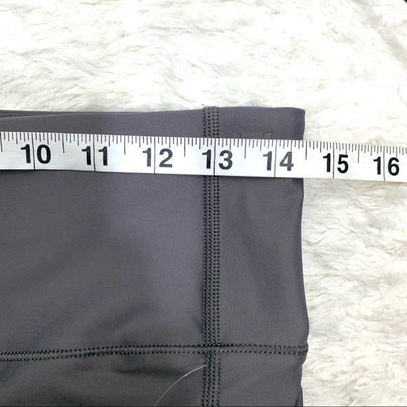 Sweaty Betty High Shine High-Waist 7/8 Length Leggings in Gray, L - Picture 8 of 10